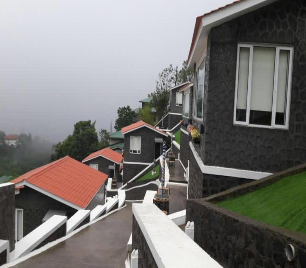 360 South, Khandala Lonavala Luaran gambar
