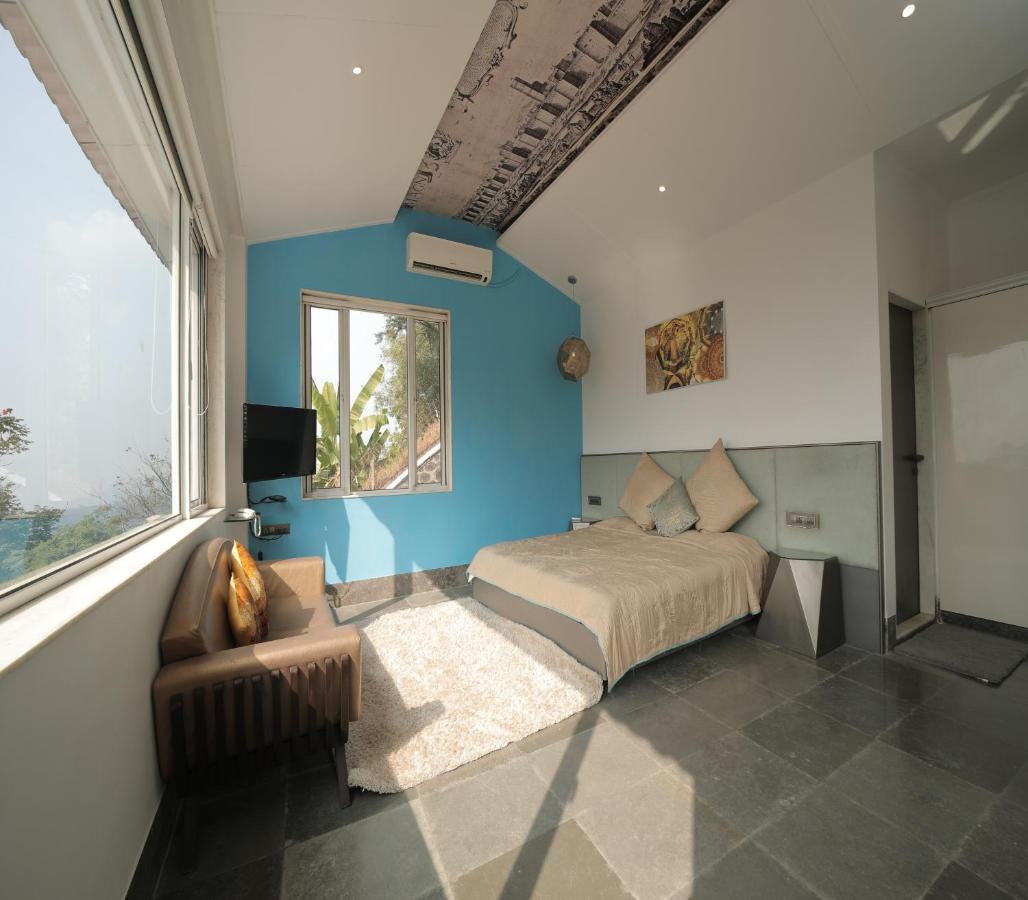 360 South, Khandala Lonavala Luaran gambar