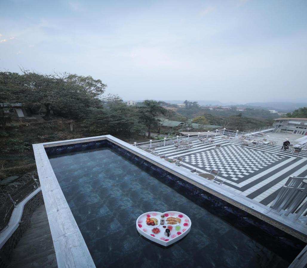 360 South, Khandala Lonavala Luaran gambar