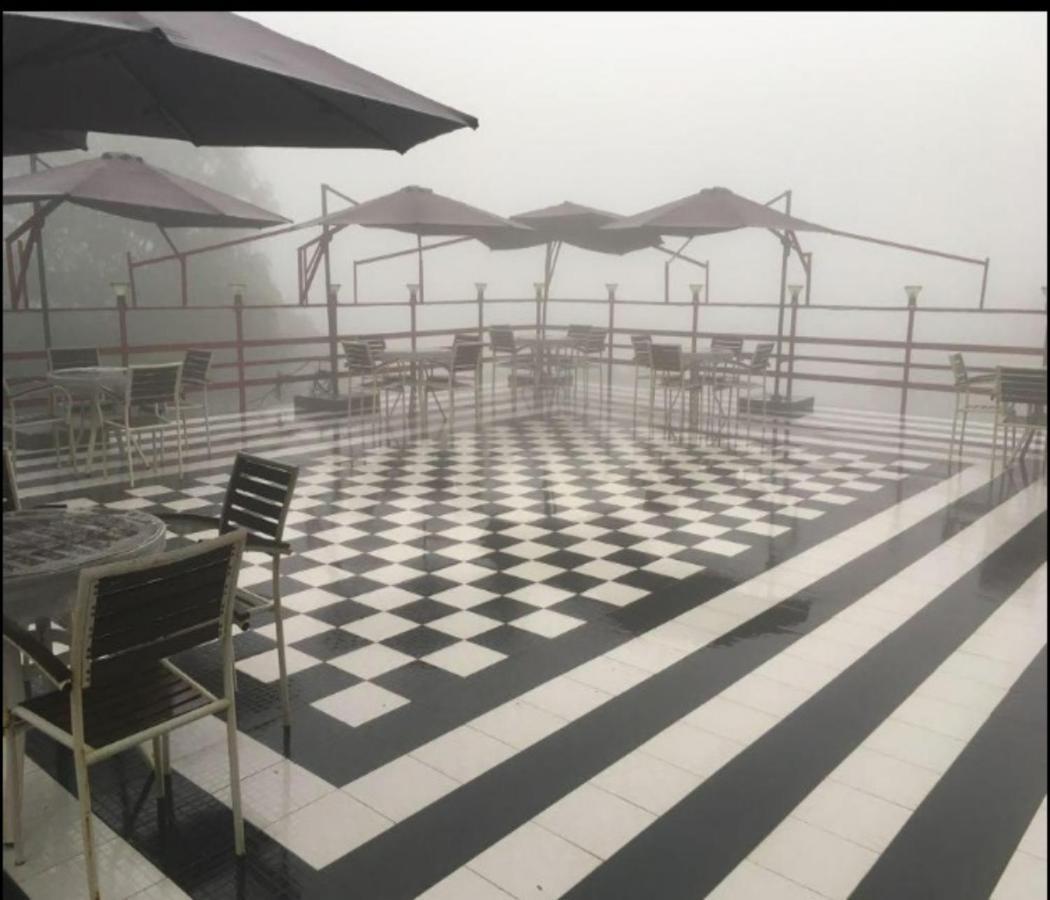 360 South, Khandala Lonavala Luaran gambar